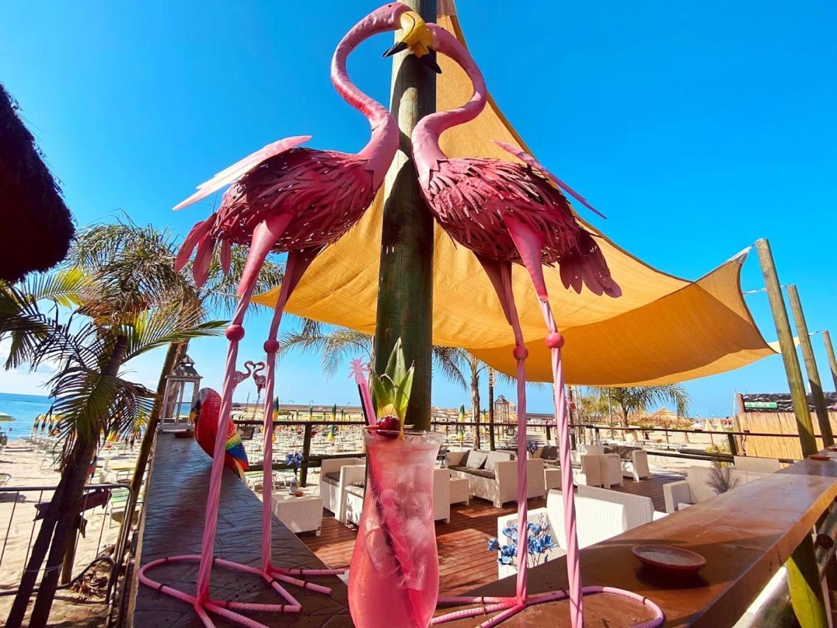 Flamingo Suites มารีนาดีกาเมโรตา ภายนอก รูปภาพ